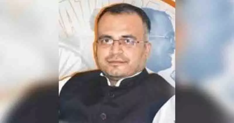 राज्यसभा उम्मीदवार नवनीत चतुर्वेदी की हिरासत को लेकर पंजाब-चंडीगढ़ पुलिस झड़प मामले की सुनवाई करेगा HC राज्यसभा उम्मीदवार नवनीत चतुर्वेदी की हिरासत को लेकर पंजाब-चंडीगढ़ पुलिस झड़प मामले की सुनवाई करेगा HC