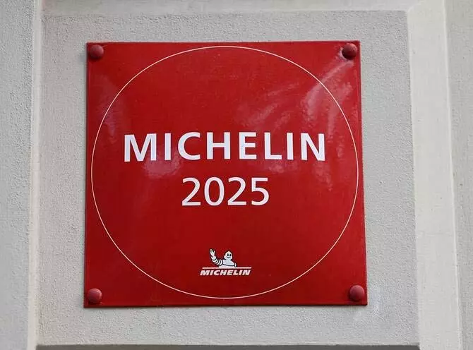 सऊदी अरब में Michelin Guide की पहली बिब गोरमंड लिस्ट जारी सऊदी अरब में Michelin Guide की पहली बिब गोरमंड लिस्ट जारी