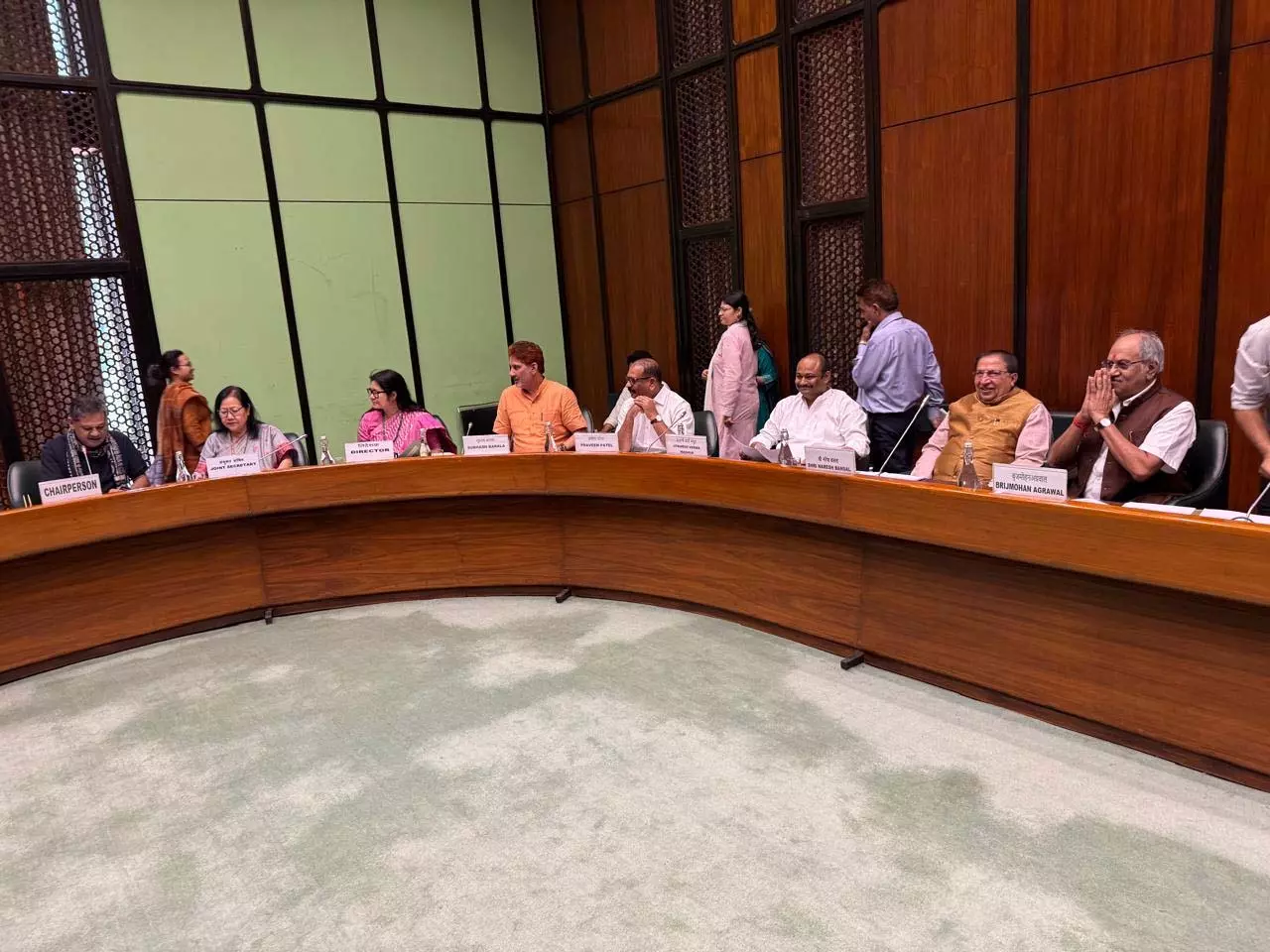 सांसद बृजमोहन अग्रवाल ने संसदीय समिति की बैठक में रखे कृषि सशक्तिकरण के सुझाव सांसद बृजमोहन अग्रवाल ने संसदीय समिति की बैठक में रखे कृषि सशक्तिकरण के सुझाव