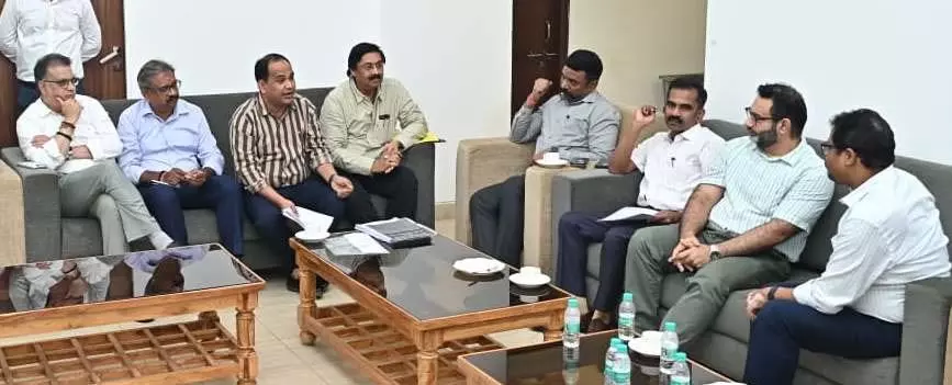प्रधानमंत्री नरेन्द्र मोदी के छत्तीसगढ़ प्रवास को लेकर तैयारियां शुरू प्रधानमंत्री नरेन्द्र मोदी के छत्तीसगढ़ प्रवास को लेकर तैयारियां शुरू
