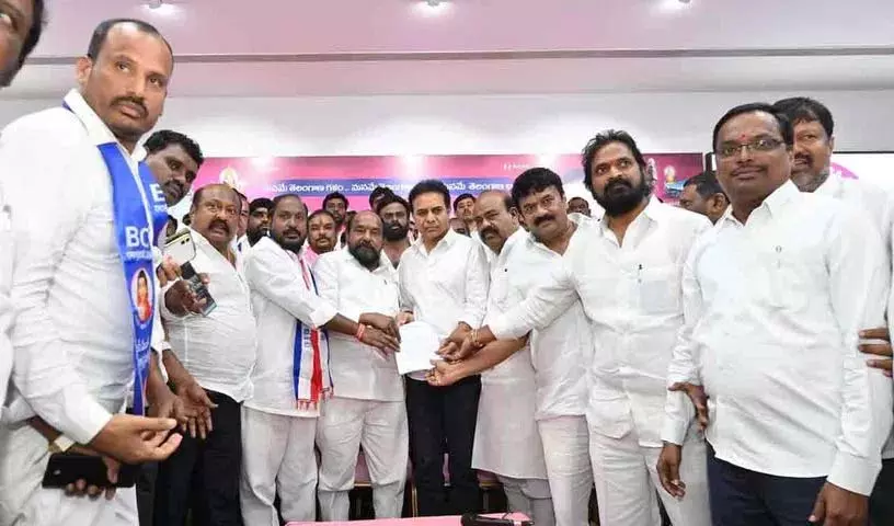 कांग्रेस की शिव पूजा बीसी मुद्दे पर कपटपूर्ण: KTR कांग्रेस की शिव पूजा बीसी मुद्दे पर कपटपूर्ण: KTR
