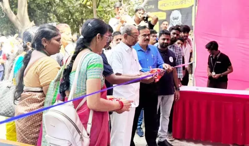 MLRIT में ‘प्रेरणा’ कार्यक्रम, 580 छात्रों ने विज्ञान और तकनीक में दिखाई रुचि MLRIT में ‘प्रेरणा’ कार्यक्रम, 580 छात्रों ने विज्ञान और तकनीक में दिखाई रुचि