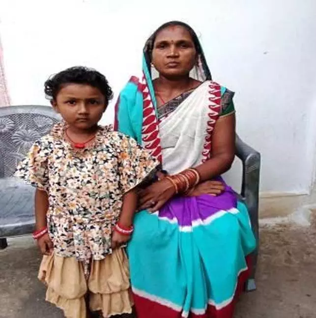 राष्ट्रीय पोषण माह अभियान से बदली लीला निषाद की जिंदगी राष्ट्रीय पोषण माह अभियान से बदली लीला निषाद की जिंदगी