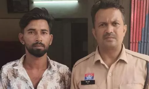 पुलिस की सतर्कता से 12 अपराधिक रिकॉर्ड वाला बदमाश पहुंचा सलाखों के पीछे पुलिस की सतर्कता से 12 अपराधिक रिकॉर्ड वाला बदमाश पहुंचा सलाखों के पीछे