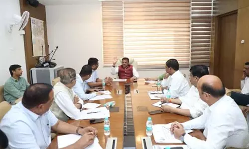 Bhopal: नल-जल योजनाओं की निगरानी और संधारण पर उपमुख्यमंत्री का जोर Bhopal: नल-जल योजनाओं की निगरानी और संधारण पर उपमुख्यमंत्री का जोर