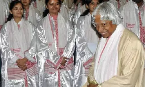 राष्ट्रपति से पहले वह राष्ट्र रत्न थे: पीएम मोदी ने अब्दुल कलाम को श्रद्धांजलि दी