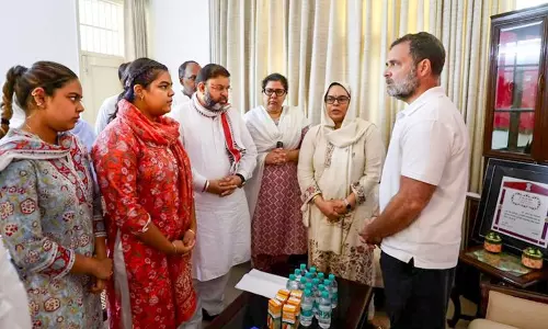 Rohtak एएसआई की आत्महत्या में नया मोड़, नोट में आईजी वाई पूरन कुमार का नाम Rohtak एएसआई की आत्महत्या में नया मोड़, नोट में आईजी वाई पूरन कुमार का नाम