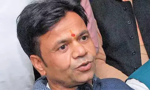 दिल्ली HC ने राजपाल यादव को दुबई जाने की अनुमति दी