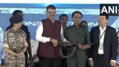 Gadchiroli: वरिष्ठ कमांडर भूपति समेत 61 नक्सली गढ़चिरौली में आत्मसमर्पित