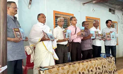 Sankpur : मंदिर परिचय पुस्तक का विमोचन Sankpur : मंदिर परिचय पुस्तक का विमोचन
