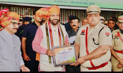 15 अगस्त को सीएम द्वारा सम्मानित ASI संदीप ईमानदारी और देशभक्ति के लिए जाने जाते थे 15 अगस्त को सीएम द्वारा सम्मानित ASI संदीप ईमानदारी और देशभक्ति के लिए जाने जाते थे