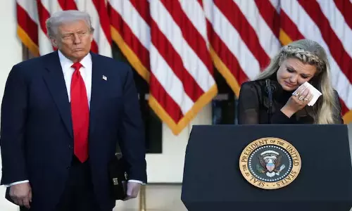 Trump ने दिवंगत चार्ली किर्क को मेडल ऑफ फ्रीडम प्रदान किया, पत्नी एरिका भावुक
