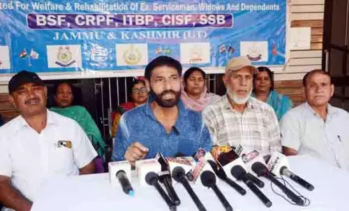 पूर्व CAPF कल्याण संघ ने सरकार से लंबे समय से लंबित मांगों को हल करने का आग्रह किया पूर्व CAPF कल्याण संघ ने सरकार से लंबे समय से लंबित मांगों को हल करने का आग्रह किया
