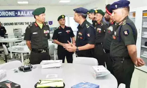 MCEME कमांडेंट ने सिकंदराबाद में द्रोणालय और यंत्रालय का शुभारंभ किया MCEME कमांडेंट ने सिकंदराबाद में द्रोणालय और यंत्रालय का शुभारंभ किया