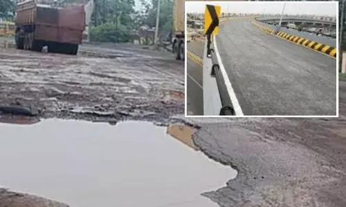 Bhandara-Balaghat हाईवे पर तीन साल से नहीं सुधरे गड्ढे