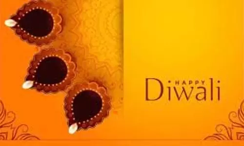 Diwali से पहले भेजें ये शुभकामनाएं, अपनों को दें त्योहार की खास बधाई Diwali से पहले भेजें ये शुभकामनाएं, अपनों को दें त्योहार की खास बधाई