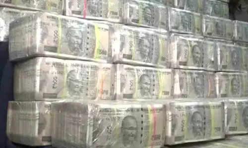 Erragadda में 70 हजार रुपये नकद जब्त