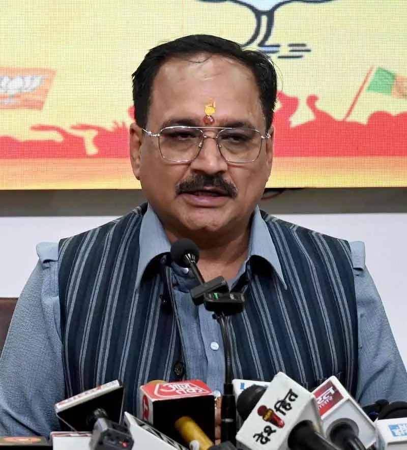 दिल्ली सुप्रीम कोर्ट के फैसले को भाजपा ने बताया दिवाली का तोहफ़ा दिल्ली सुप्रीम कोर्ट के फैसले को भाजपा ने बताया दिवाली का तोहफ़ा