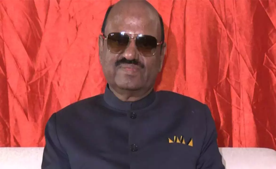 ओडिया मेडिकल स्टूडेंट गैंगरेप केस: बंगाल के गवर्नर ने प्रेसिडेंट और होम मिनिस्ट्री को रिपोर्ट भेजी ओडिया मेडिकल स्टूडेंट गैंगरेप केस: बंगाल के गवर्नर ने प्रेसिडेंट और होम मिनिस्ट्री को रिपोर्ट भेजी