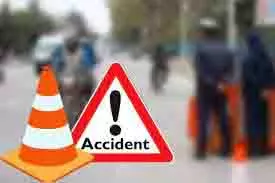 Himachal: ट्रक ने बाइक सवार दंपती को रौंदा, पत्नी की मौत, पति घायल Himachal: ट्रक ने बाइक सवार दंपती को रौंदा, पत्नी की मौत, पति घायल