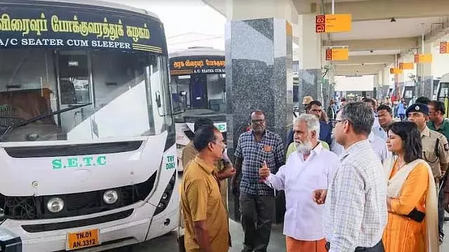 Diwali : आज से स्पेशल बसें चलेंगी Diwali : आज से स्पेशल बसें चलेंगी
