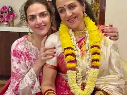 Esha Deol: माँ हेमा मालिनी को जन्मदिन की बधाई दी: देश की ड्रीम गर्ल Esha Deol: माँ हेमा मालिनी को जन्मदिन की बधाई दी: देश की ड्रीम गर्ल