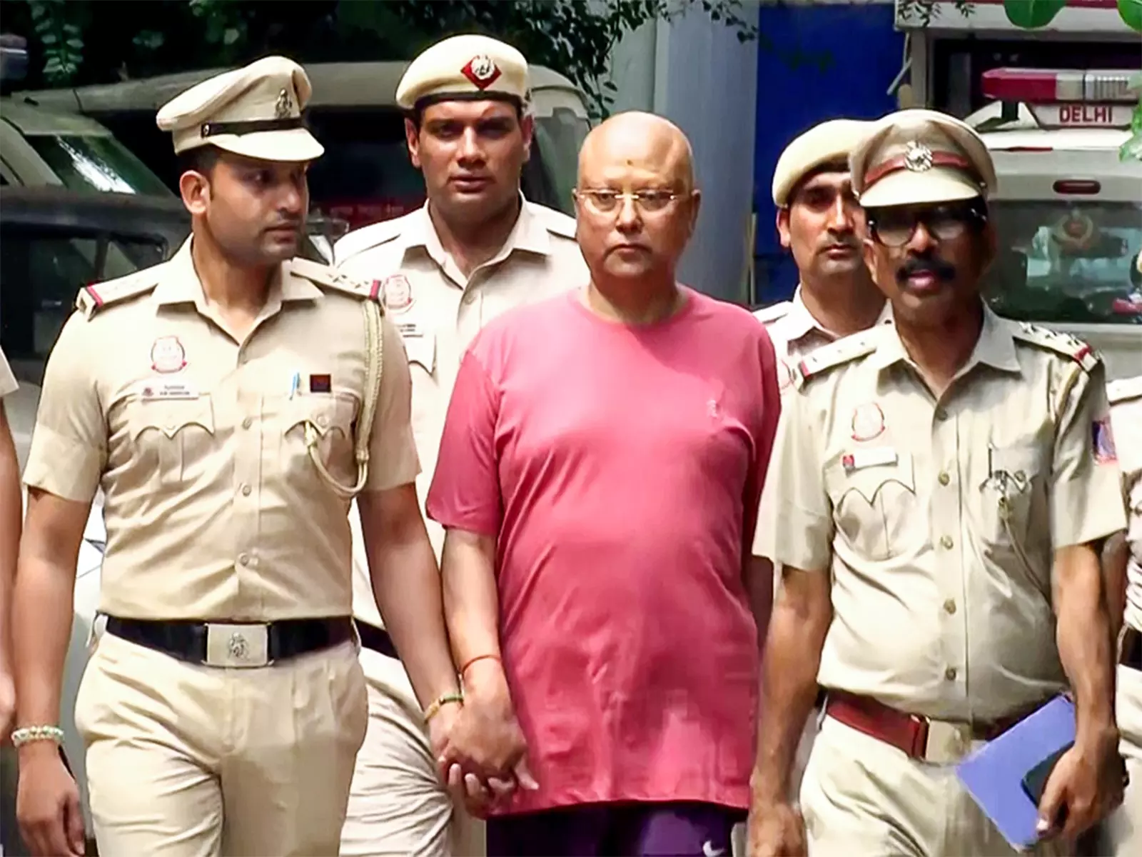 चैतन्यानंद छेड़छाड़ मामले में अदालत ने जब्ती प्रतियां देने से किया इनकार चैतन्यानंद छेड़छाड़ मामले में अदालत ने जब्ती प्रतियां देने से किया इनकार