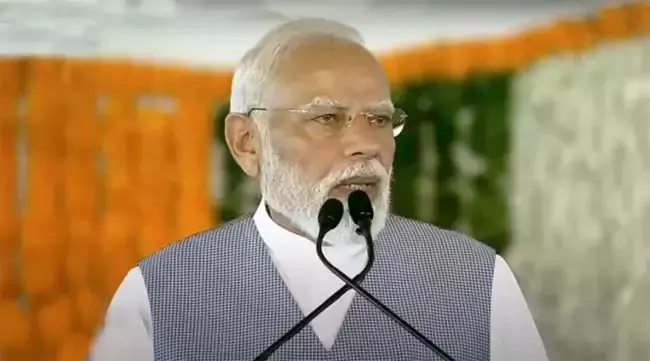 आंध्र प्रदेश में डबल इंजन सरकार अमरावती का तेजी से विकास: PM Modi आंध्र प्रदेश में डबल इंजन सरकार अमरावती का तेजी से विकास: PM Modi