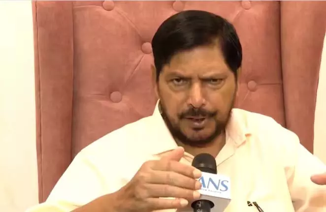 Athawale का दावा, बिहार में सीट बंटवारे को लेकर महागठबंधन में विवाद Athawale का दावा, बिहार में सीट बंटवारे को लेकर महागठबंधन में विवाद
