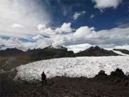चीन की अंतरिक्ष महत्वाकांक्षाओं से तिब्बत में विषाक्त संकट चीन की अंतरिक्ष महत्वाकांक्षाओं से तिब्बत में विषाक्त संकट