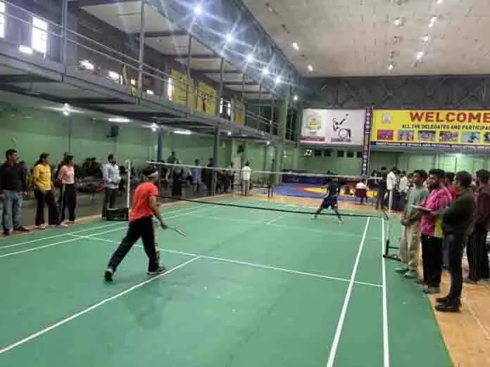 JU ने बैडमिंटन, मुक्केबाजी, खो-खो में अंतर-कॉलेजिएट टूर्नामेंट आयोजित किए JU ने बैडमिंटन, मुक्केबाजी, खो-खो में अंतर-कॉलेजिएट टूर्नामेंट आयोजित किए