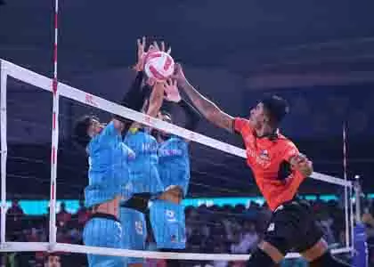 PVL 2025: हैदराबाद ब्लैक हॉक्स ने गोवा गार्डियंस पर 3-1 से जीत हासिल की PVL 2025: हैदराबाद ब्लैक हॉक्स ने गोवा गार्डियंस पर 3-1 से जीत हासिल की
