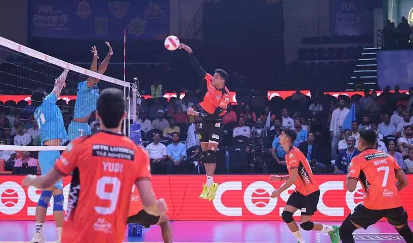 RR Kabel प्राइम वॉलीबॉल लीग: हैदराबाद ब्लैक हॉक्स ने गोवा गार्डियन्स को 3-1 से हराया RR Kabel प्राइम वॉलीबॉल लीग: हैदराबाद ब्लैक हॉक्स ने गोवा गार्डियन्स को 3-1 से हराया