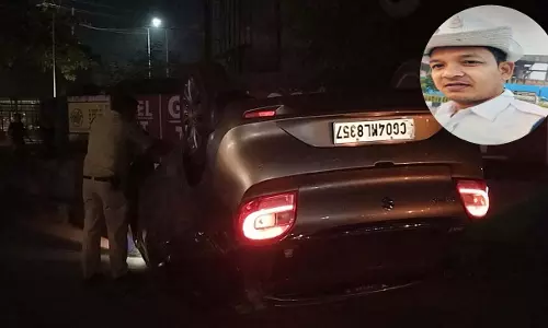 VIP चौक में आरक्षक को कार ने कुचला, चेकिंग से बचने युवक ने स्पीड से दौड़ाई गाड़ी