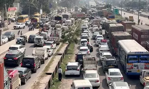 Ludhiana: आरोपियों के खिलाफ त्वरित कार्रवाई की मांग को लेकर प्रदर्शनकारियों ने हाईवे जाम किया