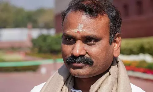 डीएमके शासन में आम किसानों के लिए कोई योजना शुरू नहीं हुई: L. Murugan डीएमके शासन में आम किसानों के लिए कोई योजना शुरू नहीं हुई: L. Murugan