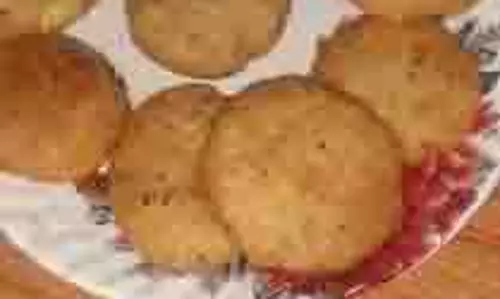 Suji Aloo Tikki Recipe: बाहर से क्रिस्पी, अंदर से सॉफ्ट, चाय के साथ स्नैक्स में ट्राई करें सूजी आलू टिक्की Suji Aloo Tikki Recipe: बाहर से क्रिस्पी, अंदर से सॉफ्ट, चाय के साथ स्नैक्स में ट्राई करें सूजी आलू टिक्की