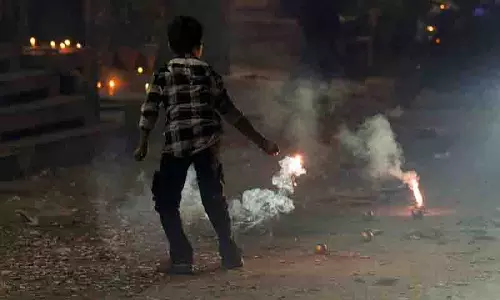 Punjab: त्यौहारों के मौसम में अपने बच्चे की आँखों की रौशनी न छीनें