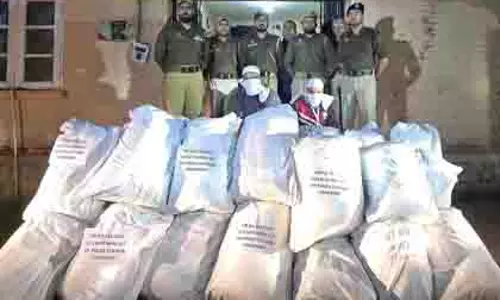 Budgam में ड्रग रैकेट का भंडाफोड़, 325 किलो प्रतिबंधित पदार्थ बरामद