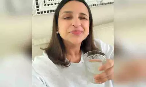 Parineeti Chopra ने प्रेग्नेंसी में हाइड्रेशन को लेकर दिया सुझाव