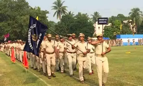ओडिशा के DGP ने कटक में 70वीं राज्य पुलिस ड्यूटी मीट का उद्घाटन किया ओडिशा के DGP ने कटक में 70वीं राज्य पुलिस ड्यूटी मीट का उद्घाटन किया