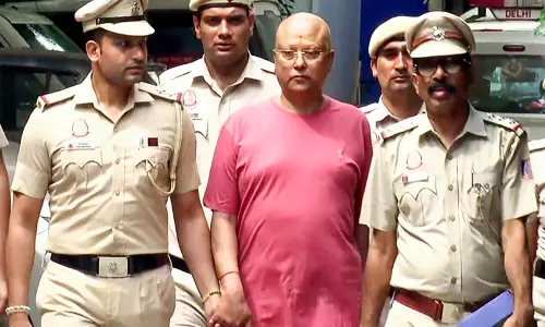 चैतन्यानंद छेड़छाड़ मामले में अदालत ने जब्ती प्रतियां देने से किया इनकार