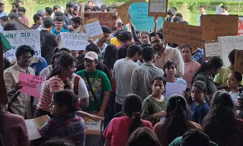 मुख्यमंत्री धामी ने खटीमा-मेलाघाट राज्य राजमार्ग के पुनर्निर्माण की आधारशिला रखी
