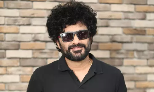 Telugu star सिद्धु ने लड़कों को दिया स्वाभिमान का संदेश