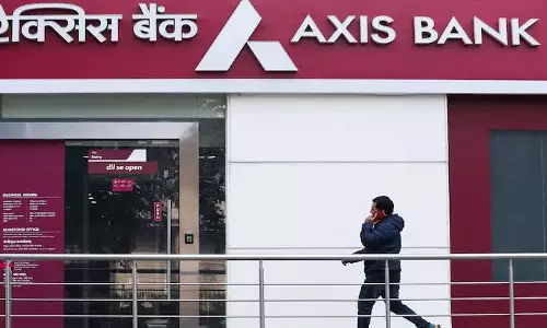 Axis Bank: आरबीआई का चेतावनी परिपत्र पुराना, सुधारात्मक कार्रवाई की गई Axis Bank: आरबीआई का चेतावनी परिपत्र पुराना, सुधारात्मक कार्रवाई की गई