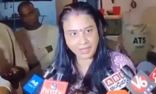 Konda Surekha की बेटी सुष्मिता ने सीएम रेवंत रेड्डी के रवैये पर निकाली भड़ास