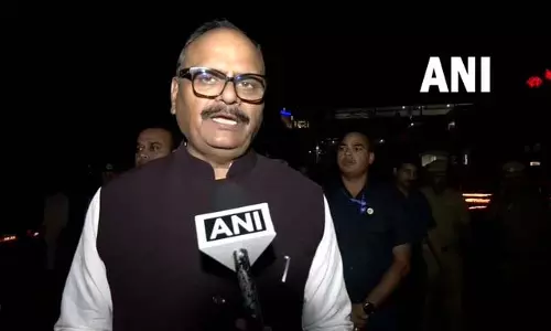 उपमुख्यमंत्री ब्रजेश पाठक का दावा: बिहार में NDA की सरकार बनने की राह उपमुख्यमंत्री ब्रजेश पाठक का दावा: बिहार में NDA की सरकार बनने की राह