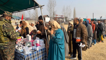Jammu: भारतीय सेना ने दूरदराज़ क्षेत्रों में लगाया हेल्थ कैंप Jammu: भारतीय सेना ने दूरदराज़ क्षेत्रों में लगाया हेल्थ कैंप