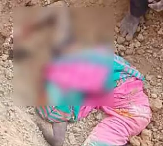 पीली मिट्टी खदान में हादसा, महिला की मौत पीली मिट्टी खदान में हादसा, महिला की मौत