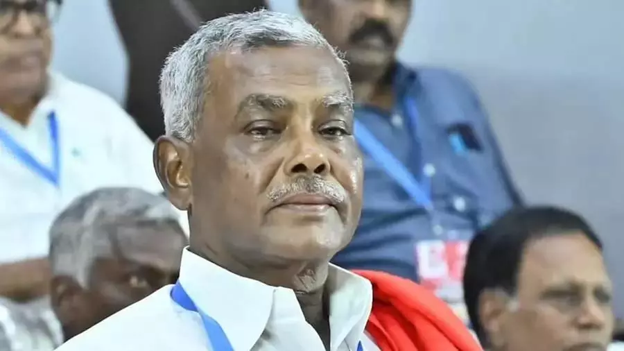 Tamil Nadu : पी. षणमुगम ने मुख्यमंत्री से मुलाकात की Tamil Nadu : पी. षणमुगम ने मुख्यमंत्री से मुलाकात की